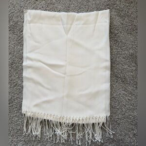 Elegant Cream Scarf with Fringe